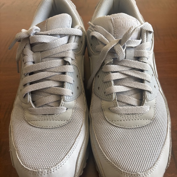 Nike 11.5 men’s Air Max 90 wolf gray sneakers tennis shoes main image 7